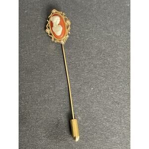 Vintage Avon Gold Tone Metal Cameo Stick Pin Brooch Victorian Style Retro